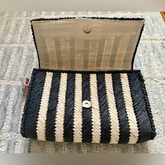 NWT BTB Black & Cream Striped Clutch